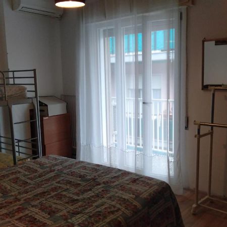 Azzurra Casa Vacanza Ventimiglia Eksteriør billede