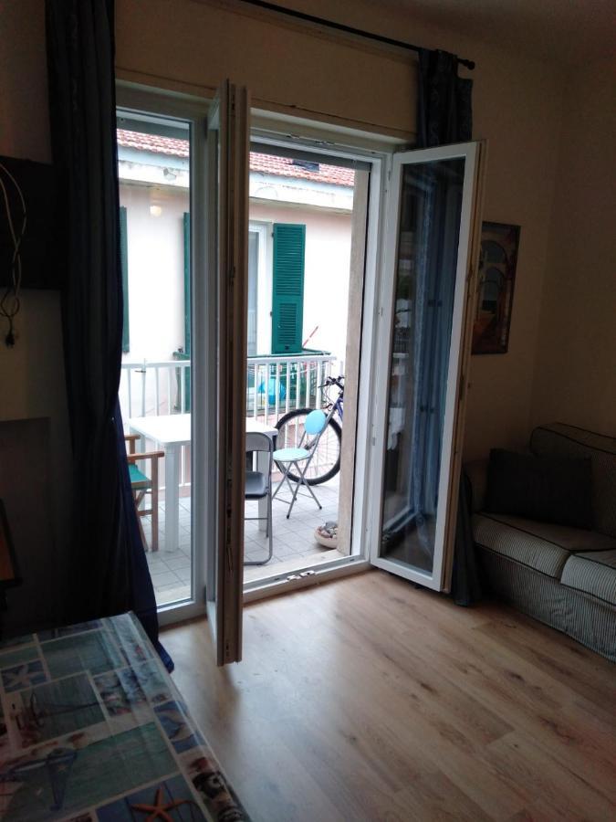 Azzurra Casa Vacanza Ventimiglia Eksteriør billede
